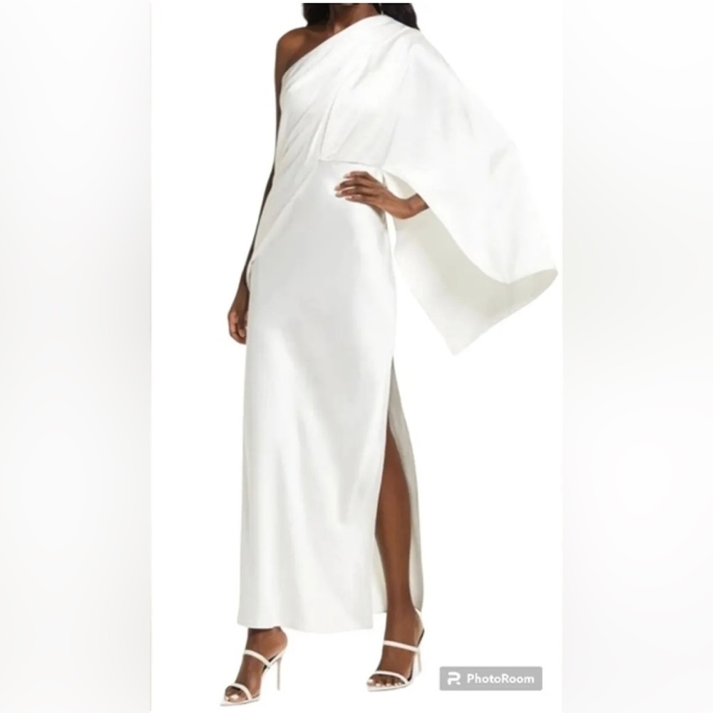 NWT Significant Other Kelsie Dress Gown Prom Wedding Goddess One Shoulder US 6